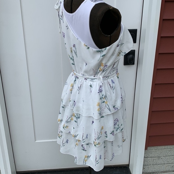 one shoulder mini dress peplum style flowing fabric garden flower print fairy - Picture 9 of 14